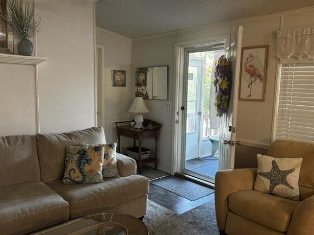 474 W Banks Dr. Photo 11
