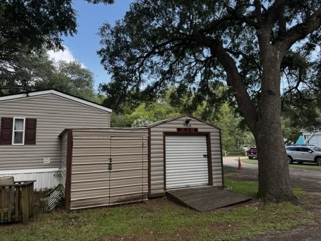 474 W Banks Dr. Photo 4