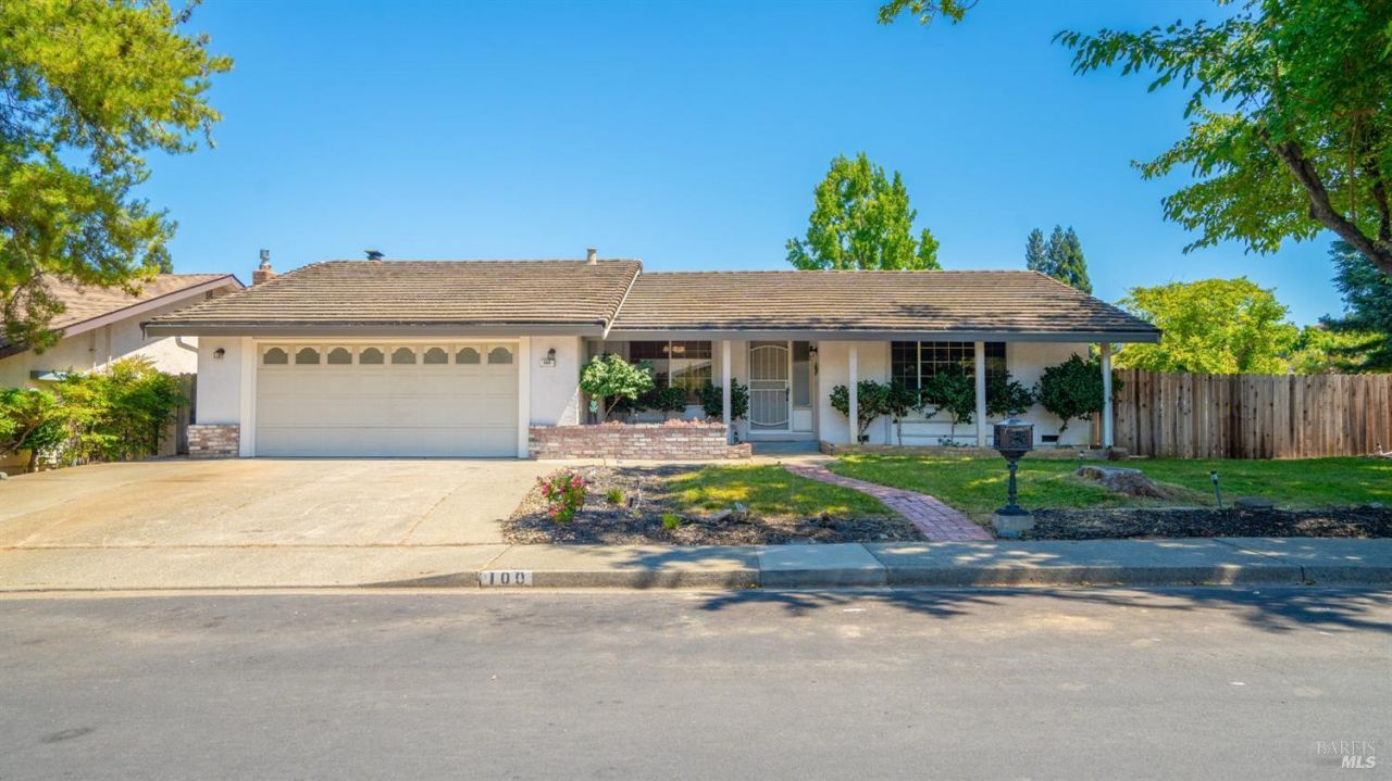 100 Cheyenne Drive, Vacaville, CA 95688 Main Photo