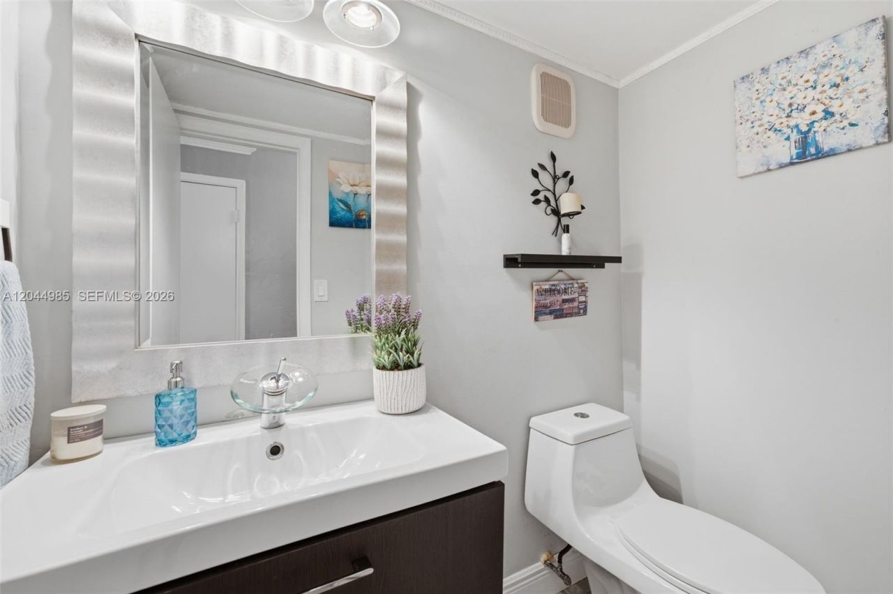 8489 SW 137th Ave , Unit 8489, Miami, FL 33183 Photo