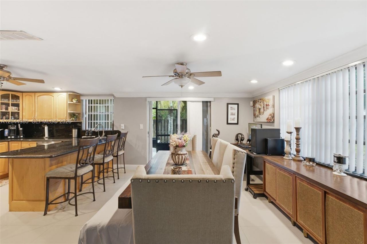 8489 SW 137th Ave , Unit 8489, Miami, FL 33183 Photo
