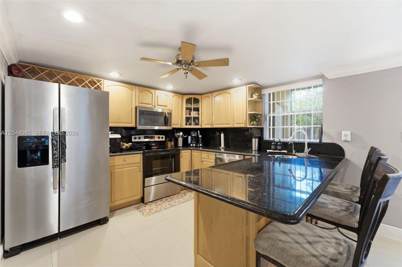 8489 SW 137th Ave , Unit 8489, Miami, FL 33183 Photo
