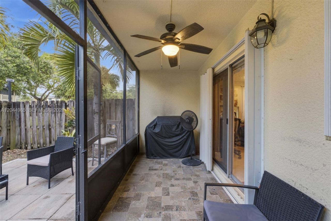 8489 SW 137th Ave , Unit 8489, Miami, FL 33183 Photo