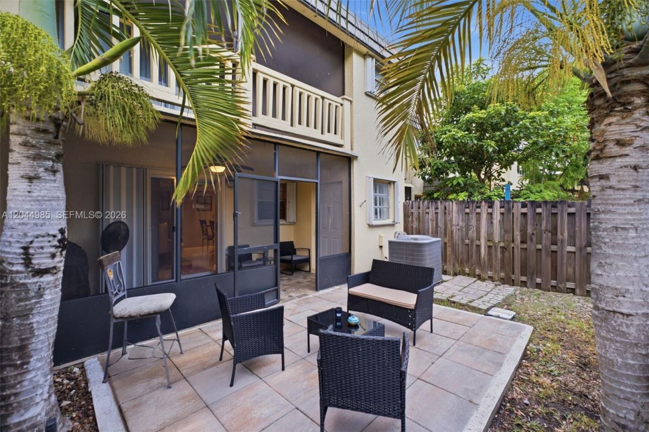 8489 SW 137th Ave , Unit 8489, Miami, FL 33183 Photo