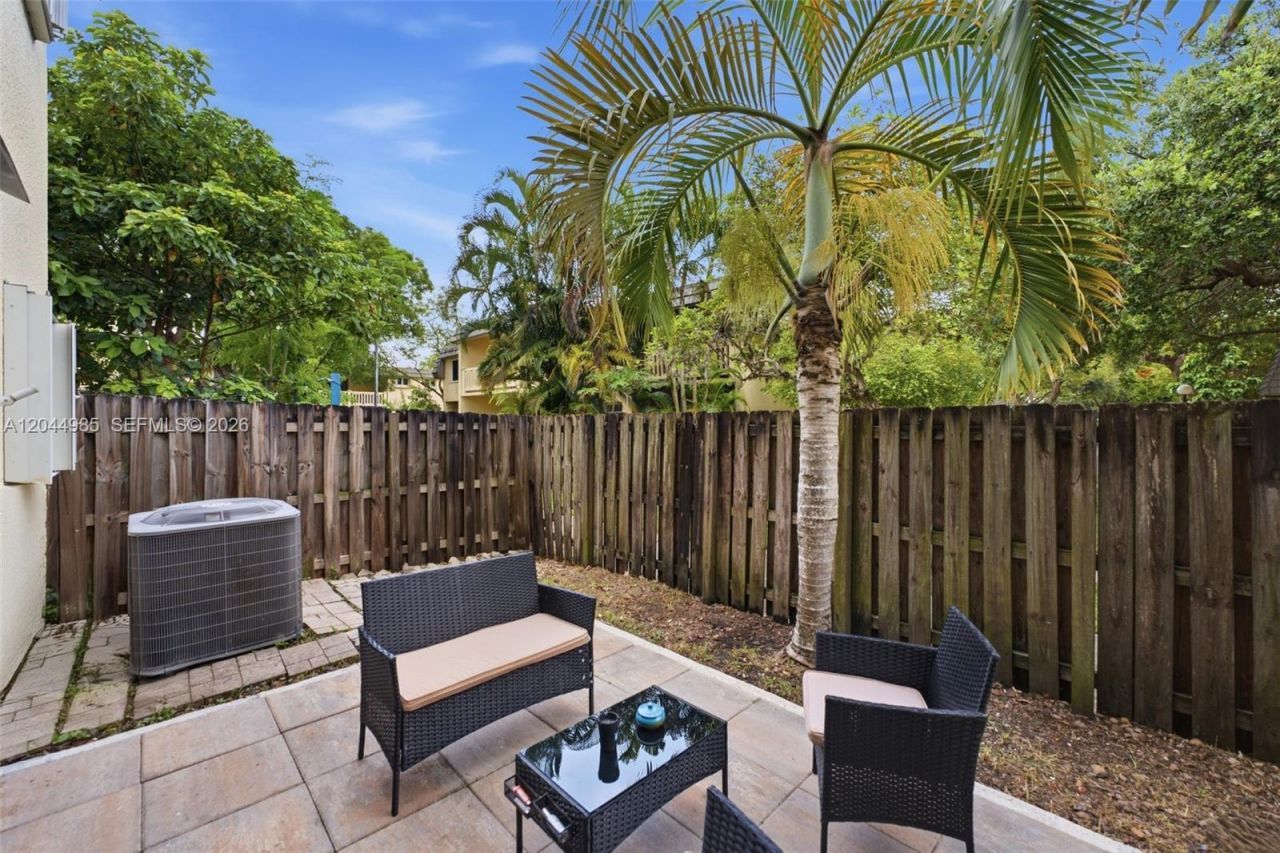 8489 SW 137th Ave , Unit 8489, Miami, FL 33183 Photo