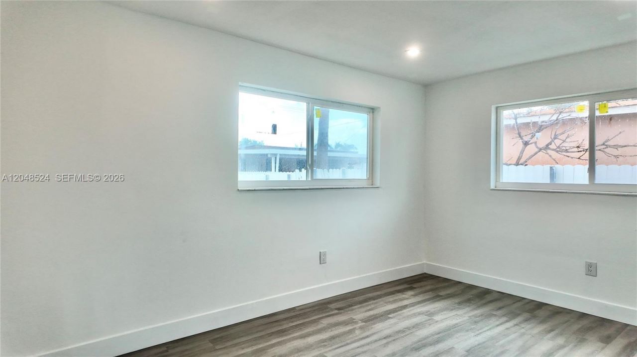 7721 Granada Blvd, Miramar, FL 33023 Photo
