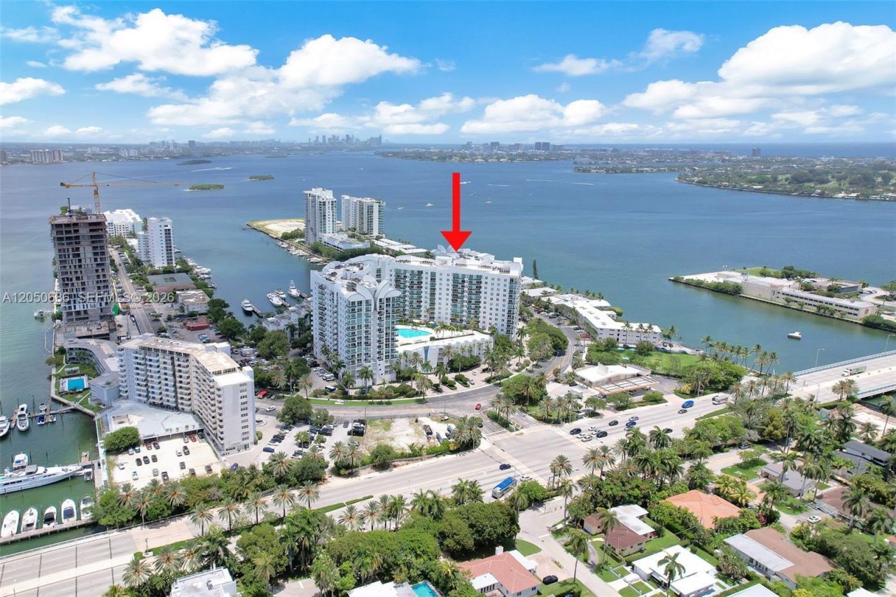 7900 Harbor Island Dr , Unit 610, North Bay Village, FL 33141 Photo