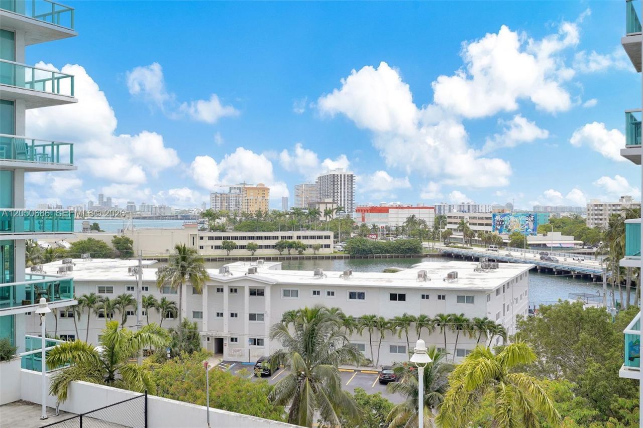 7900 Harbor Island Dr , Unit 610, North Bay Village, FL 33141 Photo