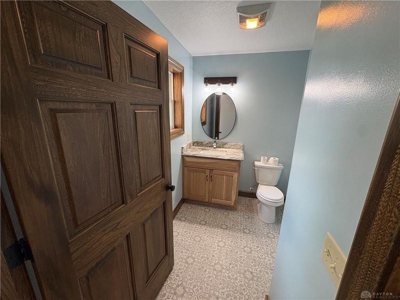 8853 Graw Road, Arcanum, OH 45304 Photo 4