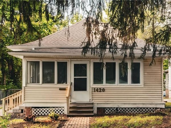 1420 W Walnut Avenue, Independence, MO 64050
