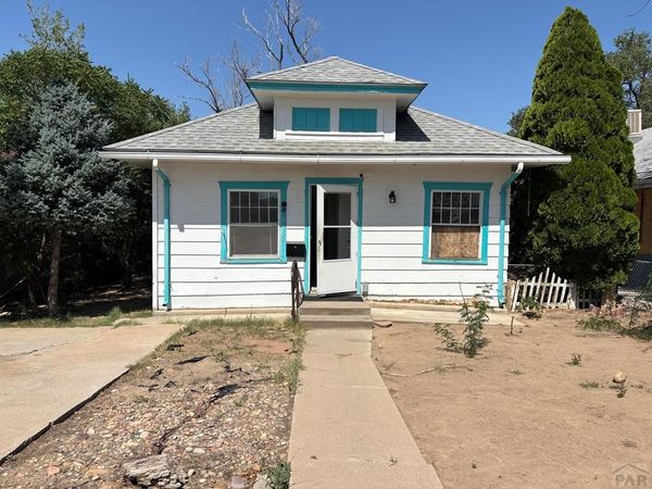 1317 N La Crosse Ave, Pueblo, CO 81001
