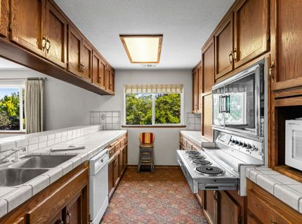 20592 Ayers Rd, Escalon, CA 95320 Photo