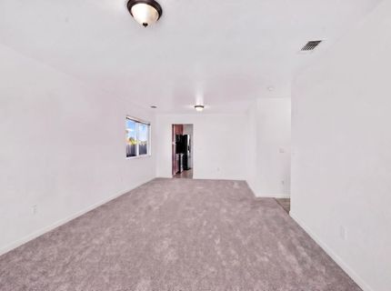 911 Toro Ln, Lathrop, CA 95330 Photo