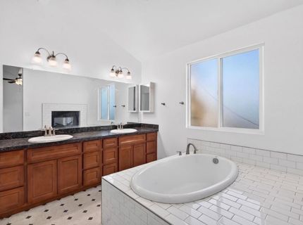 911 Toro Ln, Lathrop, CA 95330 Photo