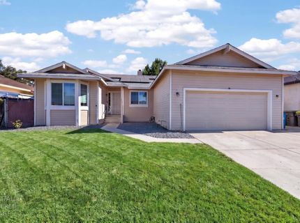 911 Toro Ln, Lathrop, CA 95330 Photo