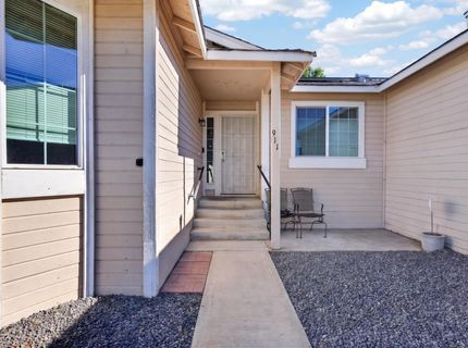911 Toro Ln, Lathrop, CA 95330 Photo