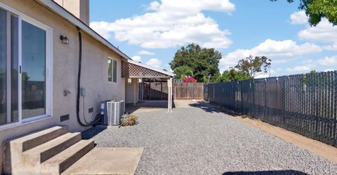 911 Toro Ln, Lathrop, CA 95330 Photo