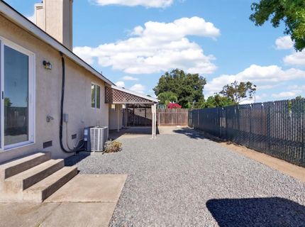911 Toro Ln, Lathrop, CA 95330 Photo