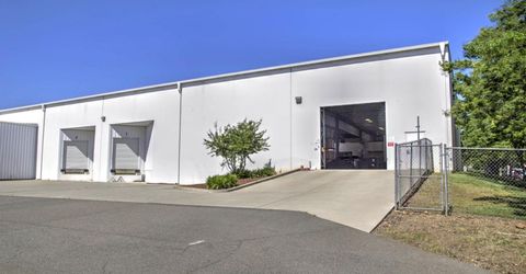 1065 Marauder St, Chico, CA 95973 Photo
