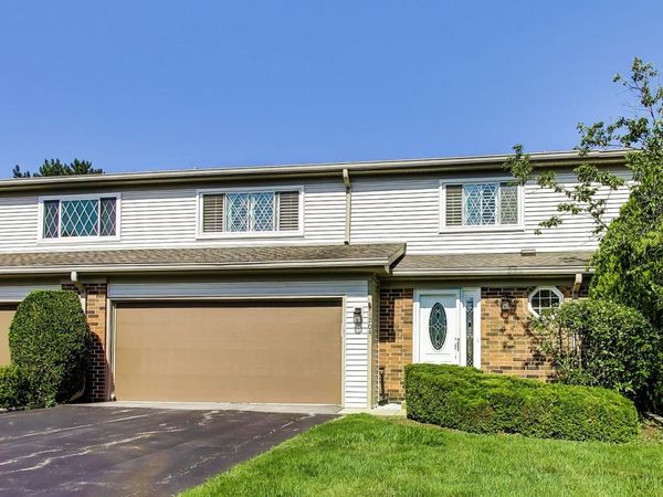 1204 Garfield Avenue , Libertyville, IL 60048