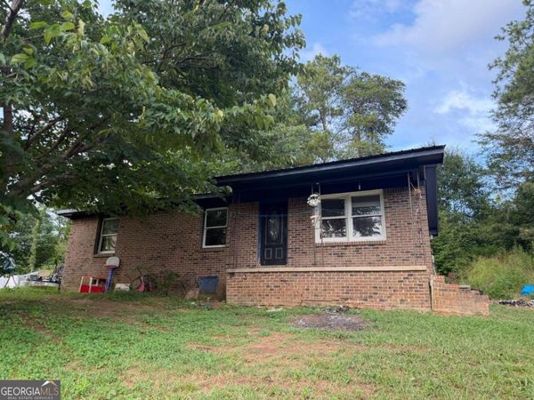 1018 Scott Brown Road SE, Fairmount, GA 30139