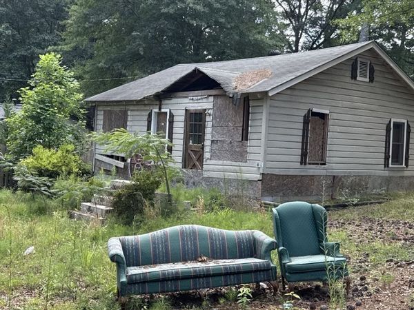 82 Garrison Road SE, Marietta, GA 30008