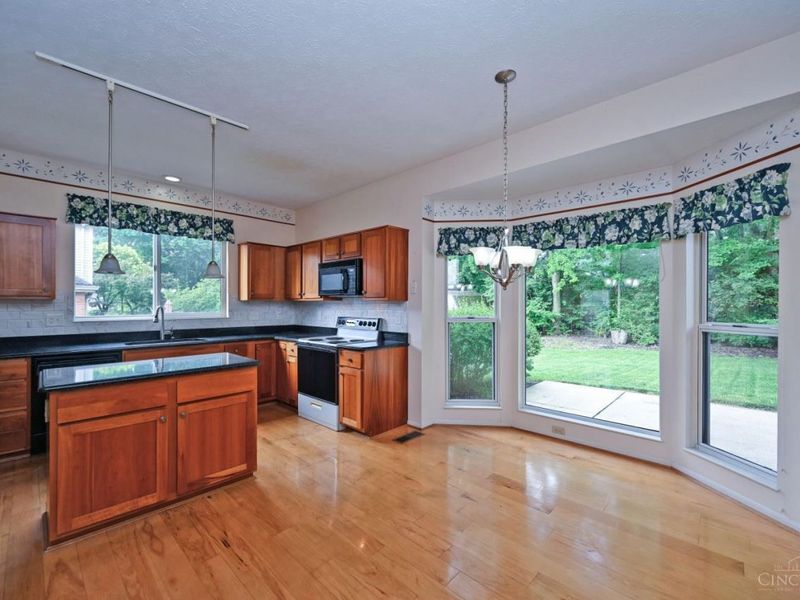 4211 Brandonmore Drive, Union Twp, OH 45255 Photo 18