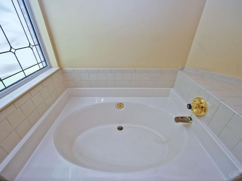 4211 Brandonmore Drive, Union Twp, OH 45255 Photo 30
