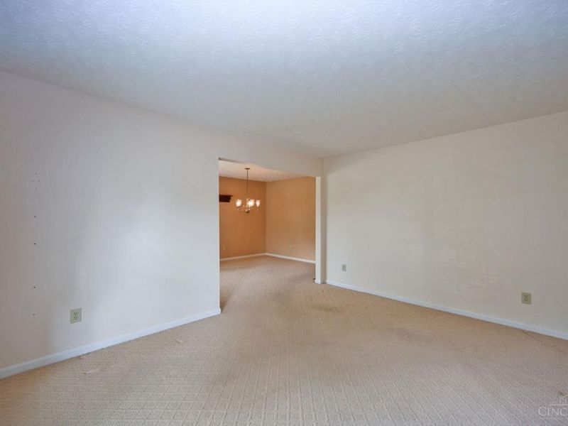4211 Brandonmore Drive, Union Twp, OH 45255 Photo 8