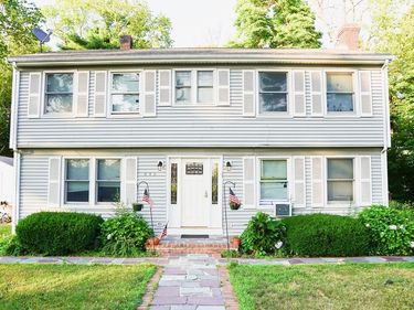 652 Oak St, East Bridgewater, MA 02333