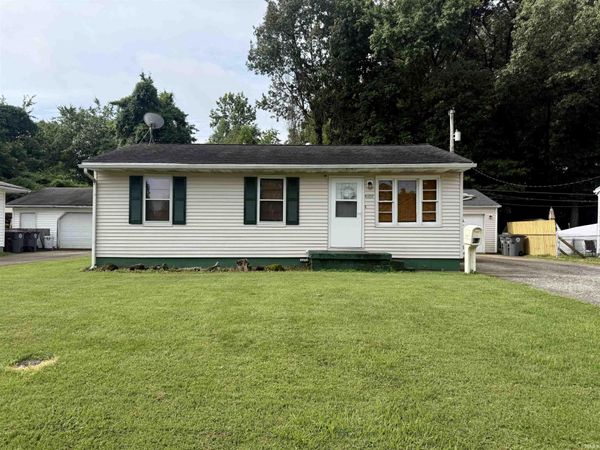 4109 Riverside Drive, Evansville, IN 47715