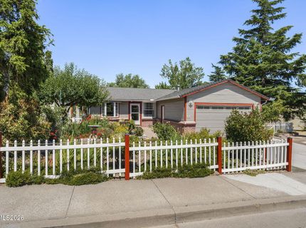 3907 Buckingham Square, Reno, NV 89503 Photo