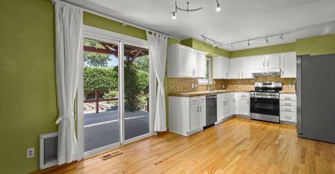 3907 Buckingham Square, Reno, NV 89503 Photo
