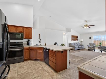 1330 Petar Drive, Gardnerville, NV 89410 Photo