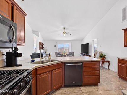 1330 Petar Drive, Gardnerville, NV 89410 Photo