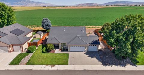 1330 Petar Drive, Gardnerville, NV 89410 Photo