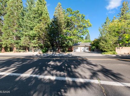 2370 Skyline Boulevard, Reno, NV 89509 Photo