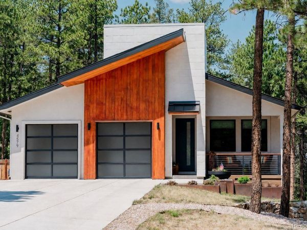 4579 Cheyenne Drive , Larkspur, CO 80118