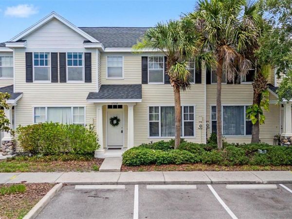 12216 COUNTRY WHITE CIRCLE, Unit 12216, TAMPA, FL 33635