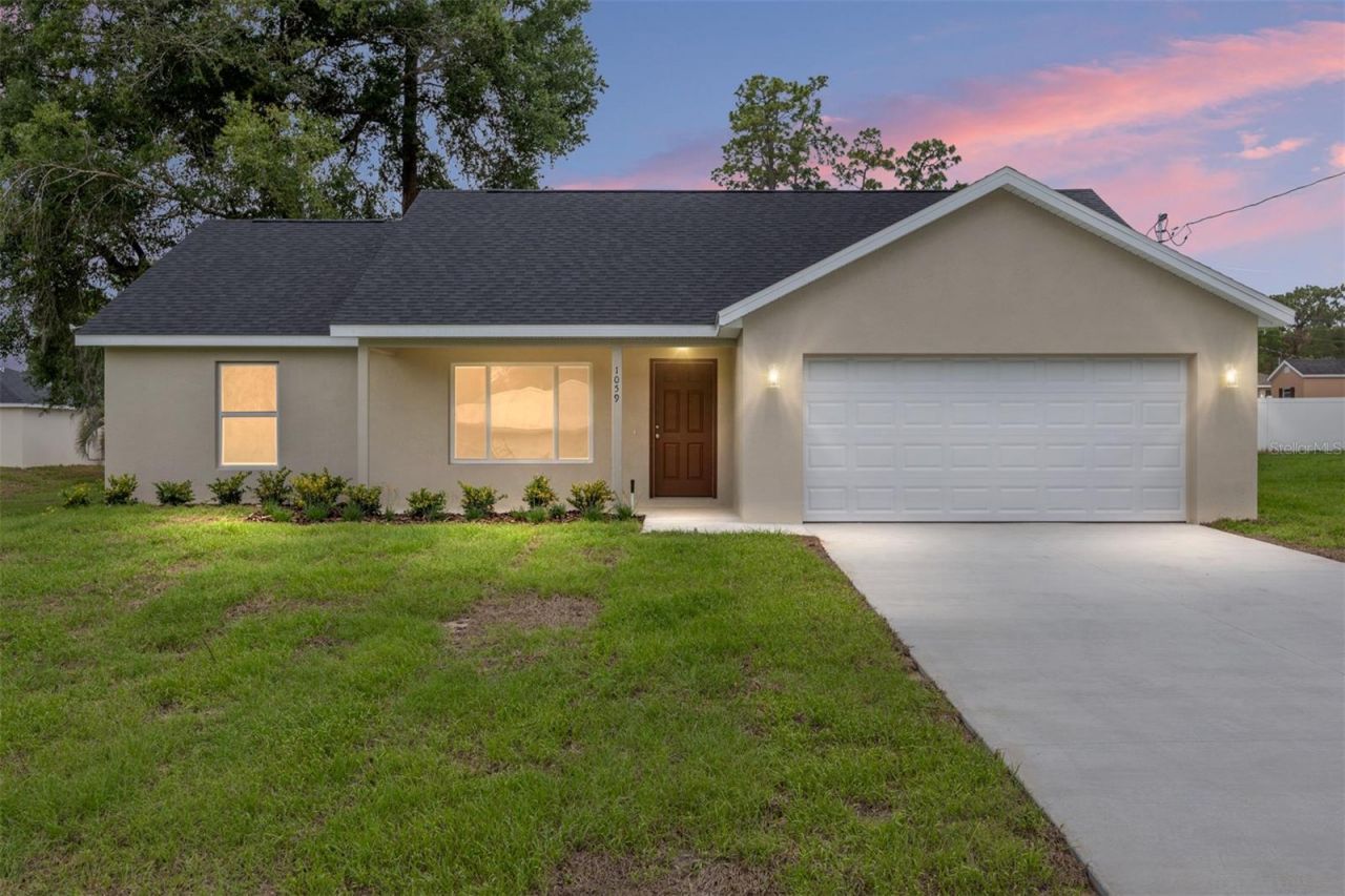 22870 SW Lime Ridge Lane , Dunnellon, FL 34431 Main Photo