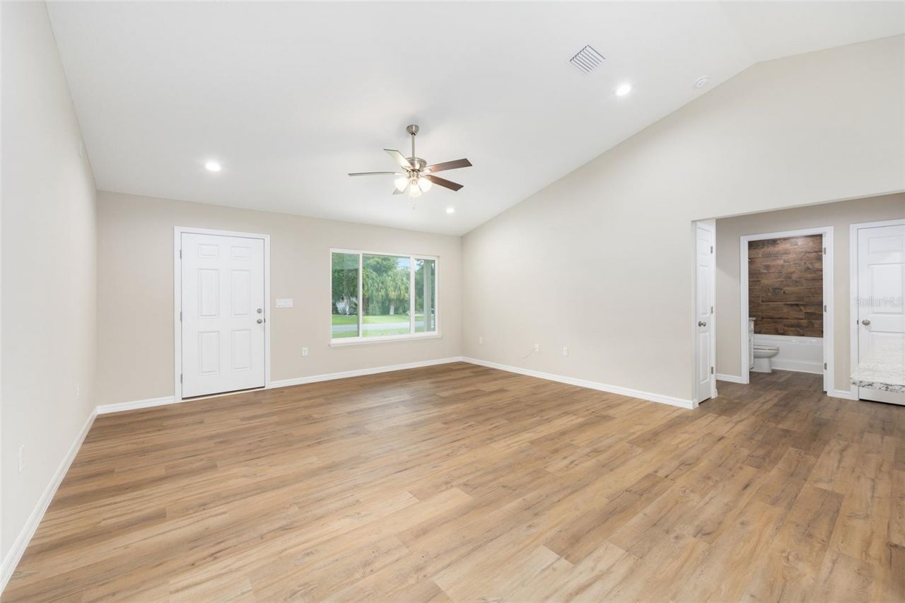 22870 SW Lime Ridge Lane , Dunnellon, FL 34431 Photo