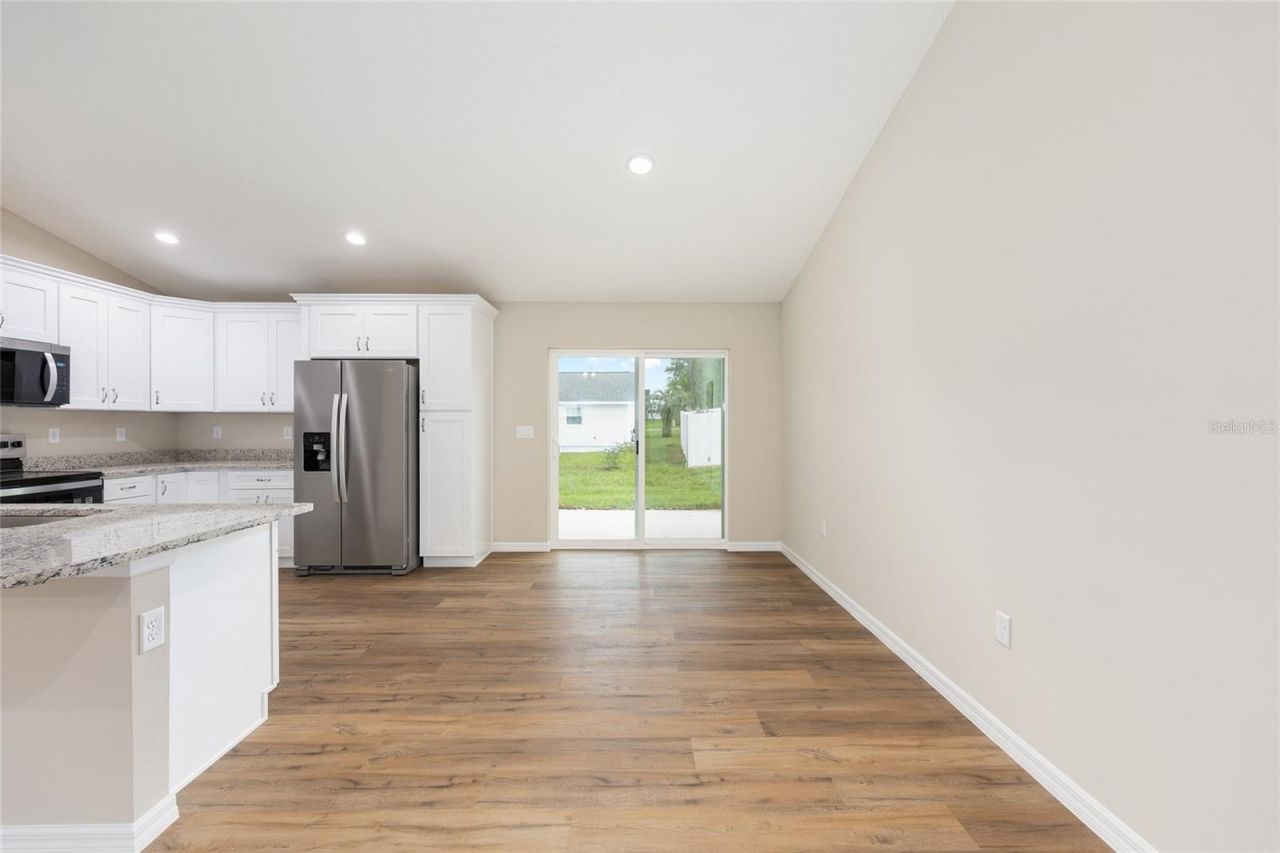22870 SW Lime Ridge Lane , Dunnellon, FL 34431 Photo
