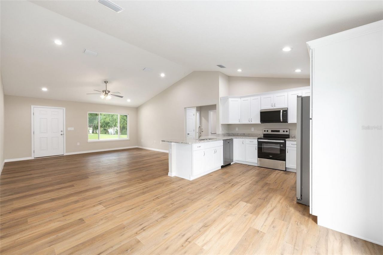 22870 SW Lime Ridge Lane , Dunnellon, FL 34431 Photo