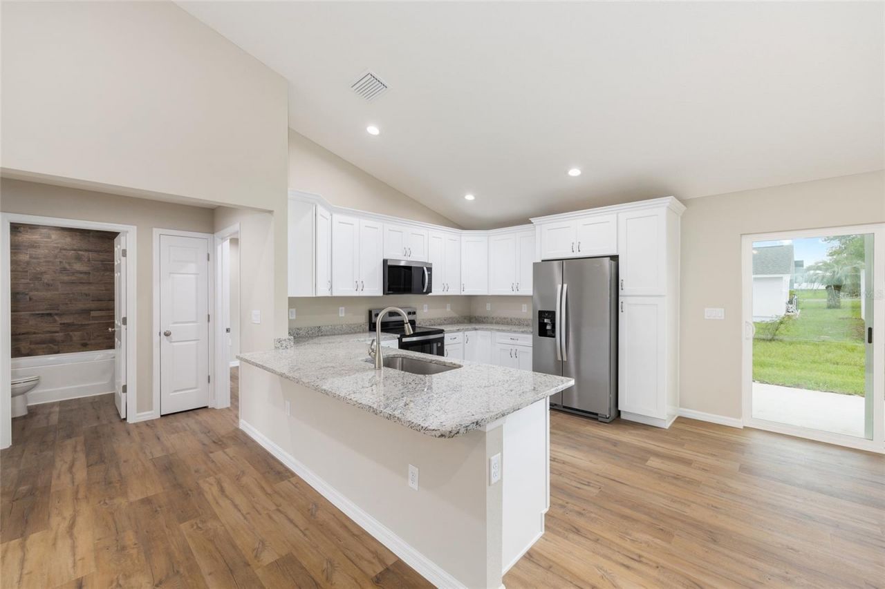 22870 SW Lime Ridge Lane , Dunnellon, FL 34431 Photo