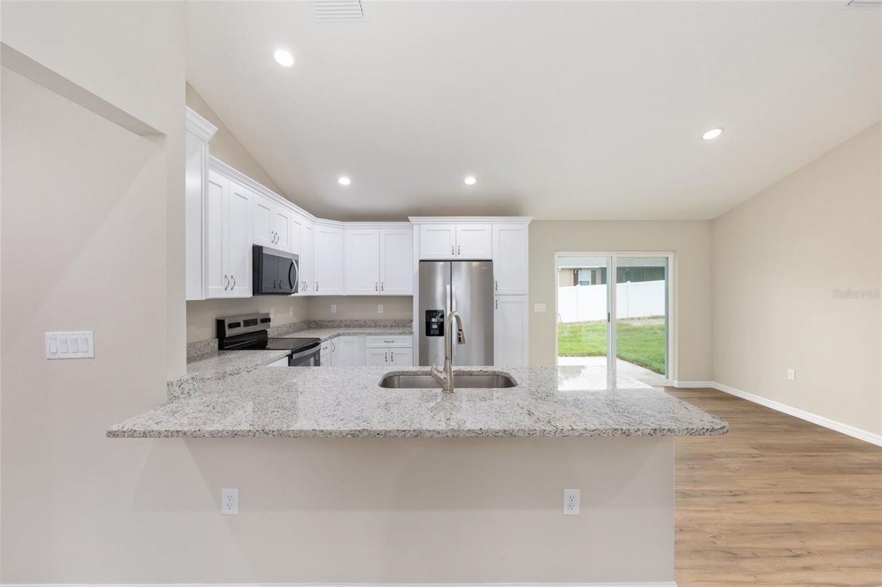 22870 SW Lime Ridge Lane , Dunnellon, FL 34431 Photo