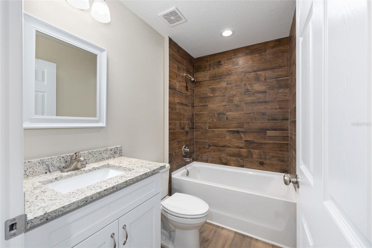22870 SW Lime Ridge Lane , Dunnellon, FL 34431 Photo