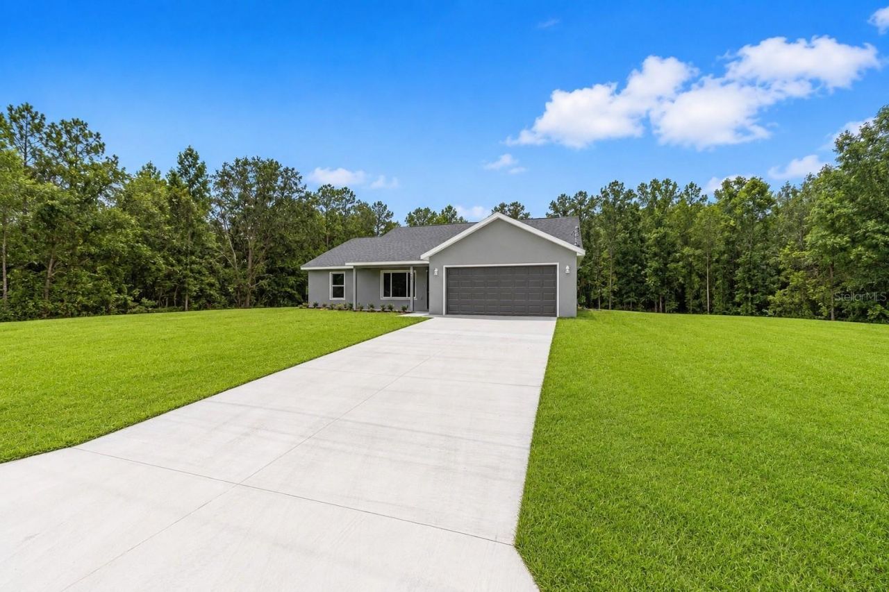 22870 SW Lime Ridge Lane , Dunnellon, FL 34431 Photo