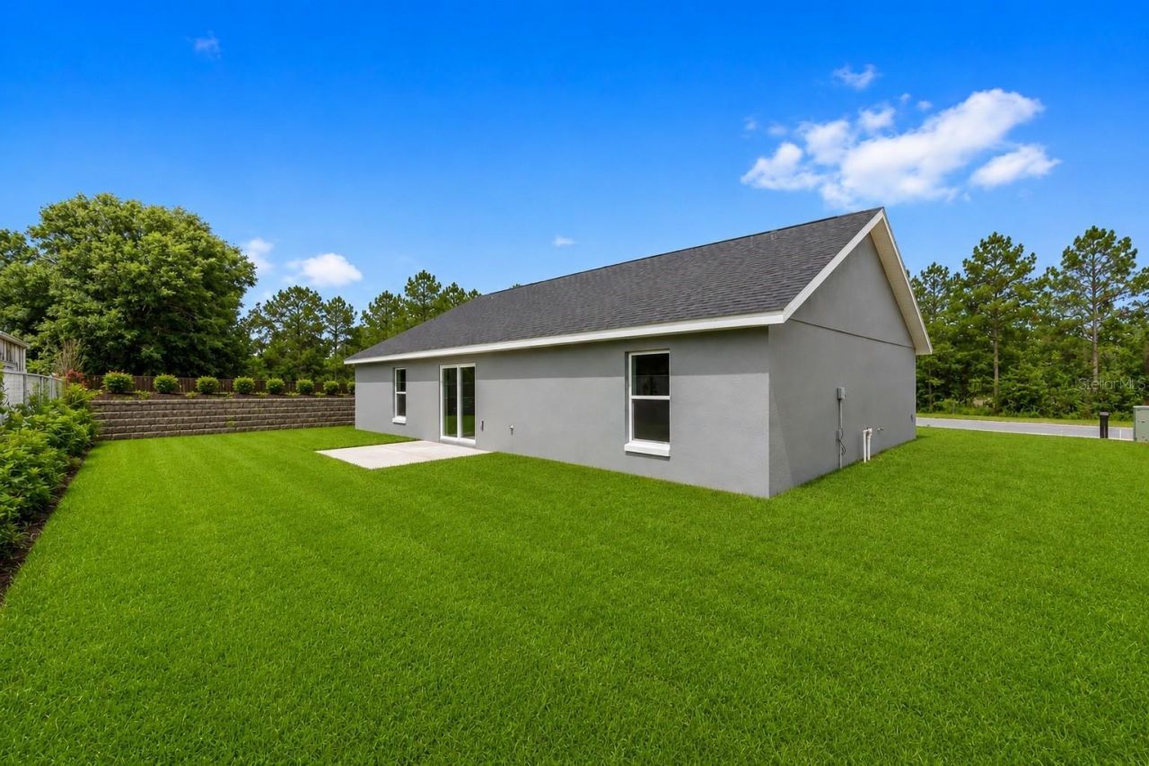 22870 SW Lime Ridge Lane , Dunnellon, FL 34431 Photo