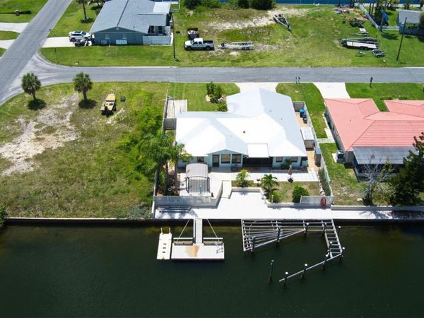 4266 DELEON DRIVE , HERNANDO BEACH, FL 34607