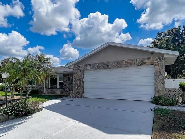2021 58TH LANE N, CLEARWATER, FL 33760
